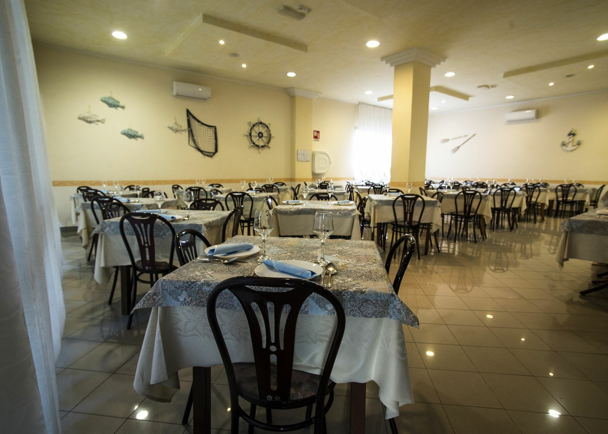 Hotel 21 Riccione Esterno foto